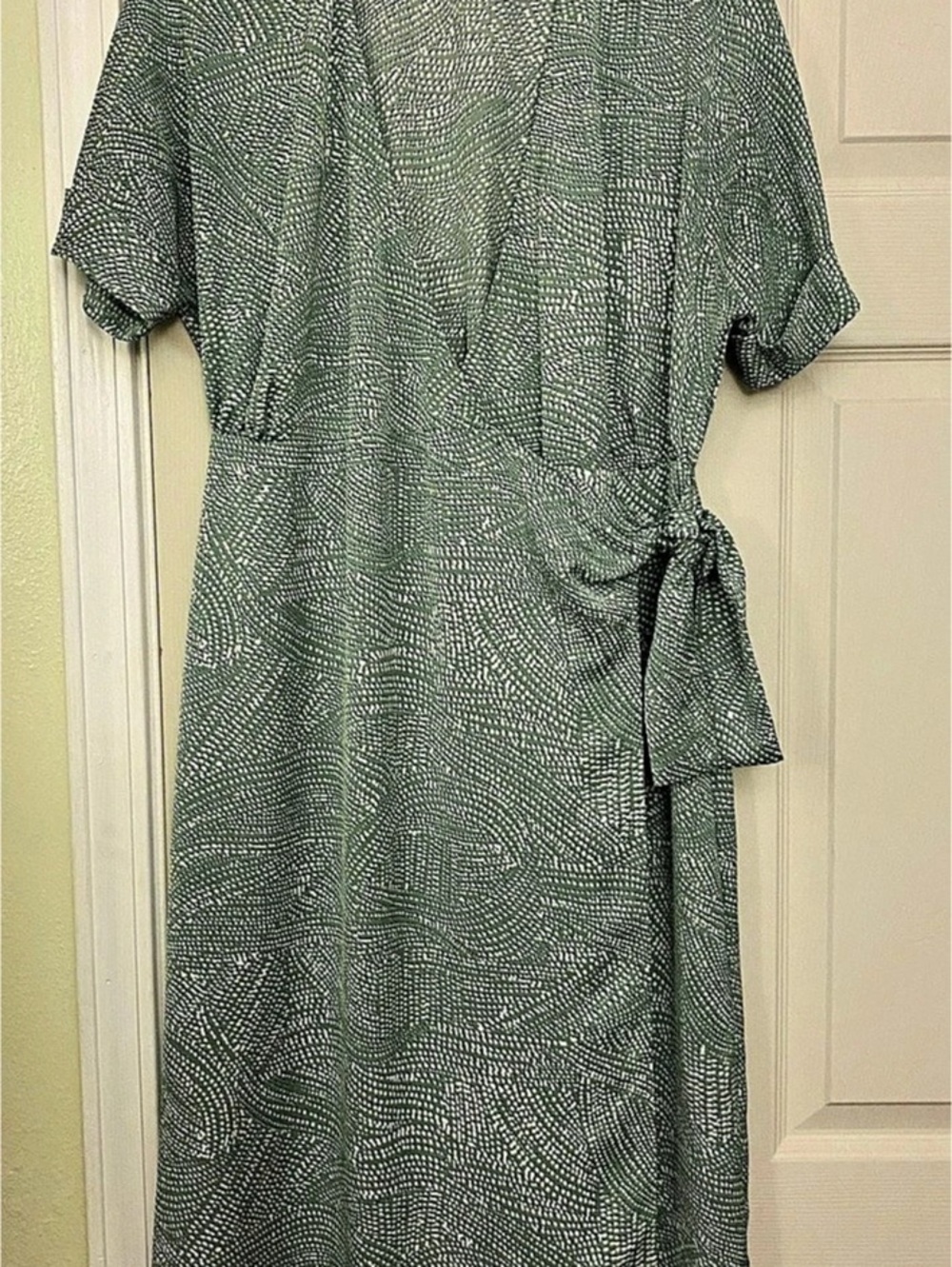 NIC+ZOE Swirling Sands Wren Wrap Dress Green & White Medium